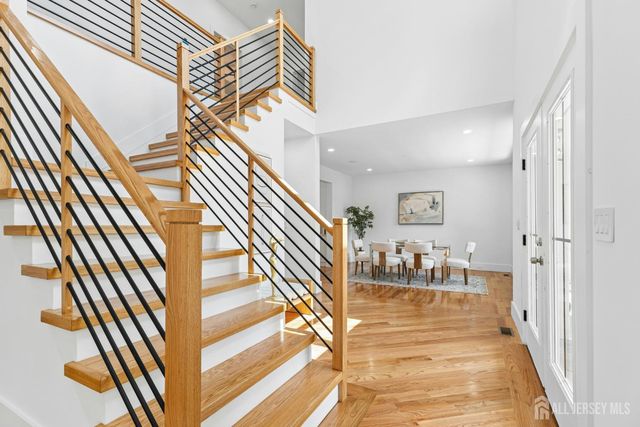 170 Johnston Drive, Watchung, NJ 07069