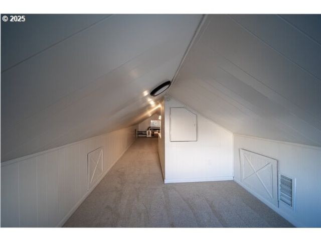 428 ELM Ave, Reedsport, OR 97467