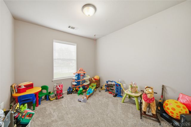 19392 Holly Court, Catoosa, OK 74015