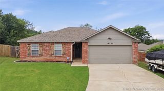 19392 Holly Court, Catoosa, OK 74015