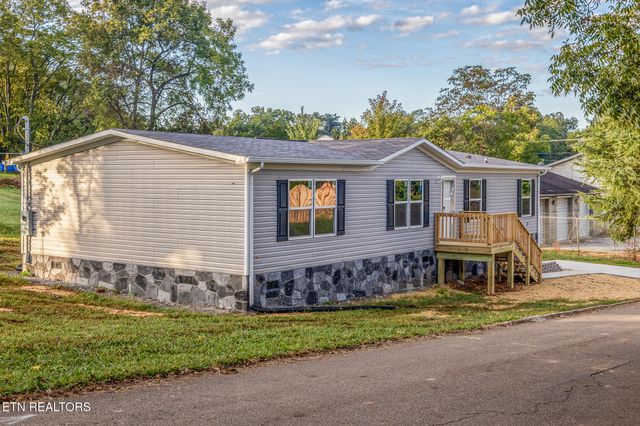120 E Fifth North St, Morristown, TN 37814