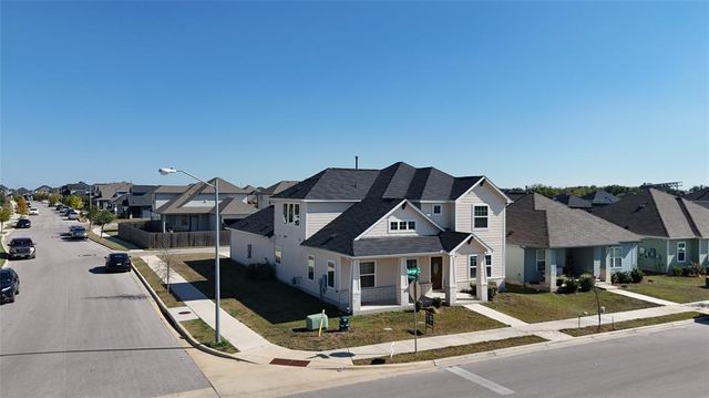 200 Oldbridge DR, Hutto, TX 78634