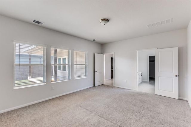 200 Oldbridge DR, Hutto, TX 78634