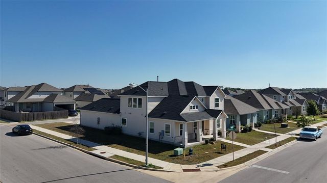 200 Oldbridge DR, Hutto, TX 78634