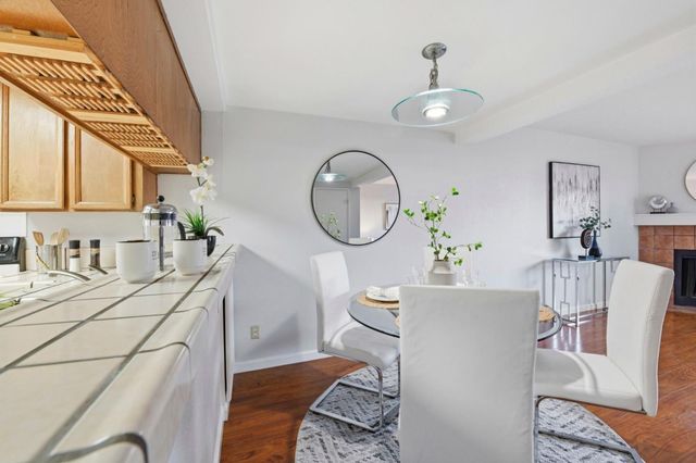 6281 Joaquin Murieta Avenue F, Newark, CA 94560