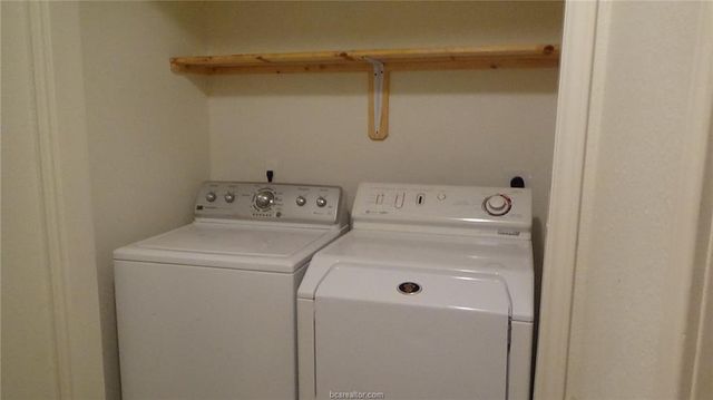 4100 Aspen Street B, Bryan, TX 77801