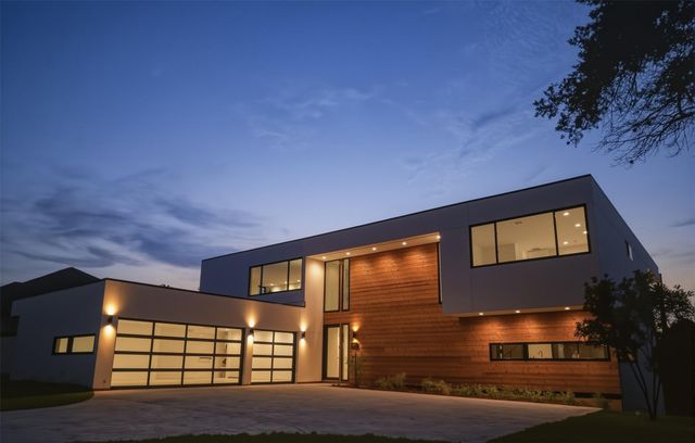 121 Clubhouse DR, Lakeway, TX 78734