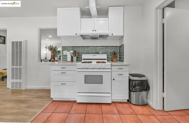 2162 35Th Ave, Oakland, CA 94601