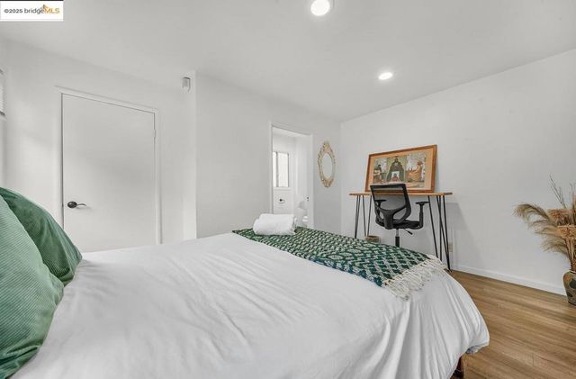 2162 35Th Ave, Oakland, CA 94601