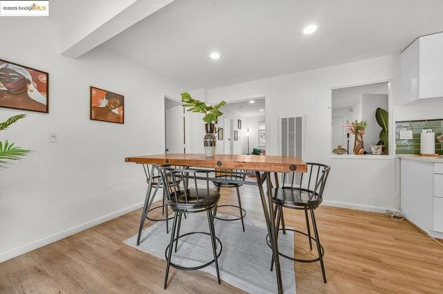 2162 35Th Ave, Oakland, CA 94601