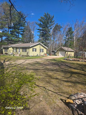 3434 Genesse Street, Grant Twp, MI 48748