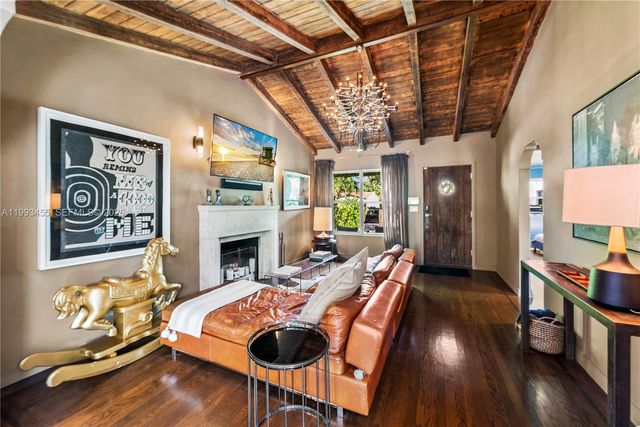 738 NE 72nd Ter, Miami, FL 33138