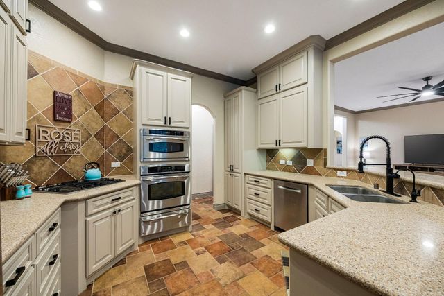 5234 Weston Drive, Fulshear, TX 77441