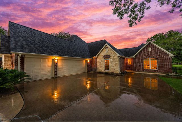 5234 Weston Drive, Fulshear, TX 77441