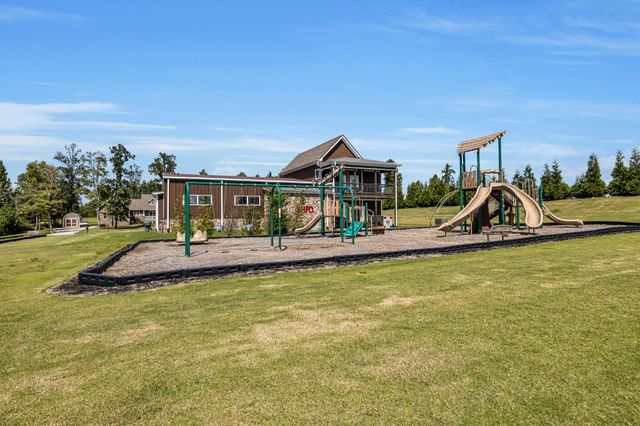 405 Boone Pass, Jasper, TN 37347