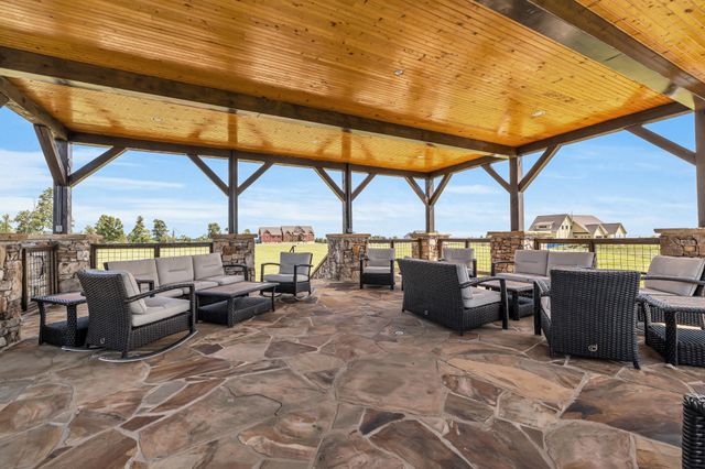 405 Boone Pass, Jasper, TN 37347