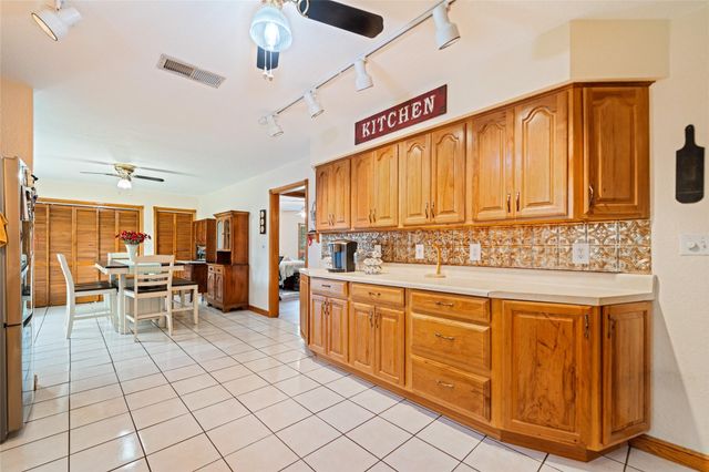 2175 Sixth Street, Ingleside, TX 78362