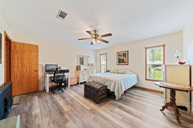 2175 Sixth Street, Ingleside, TX 78362