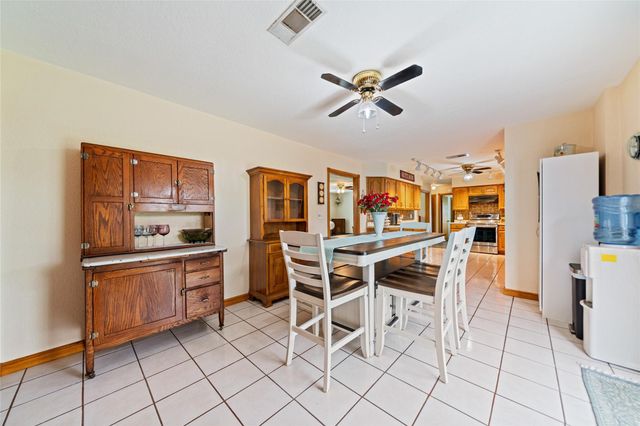 2175 Sixth Street, Ingleside, TX 78362