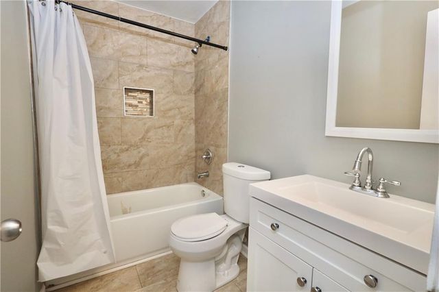 397 Thorn Thicket Drive, Rockmart, GA 30153