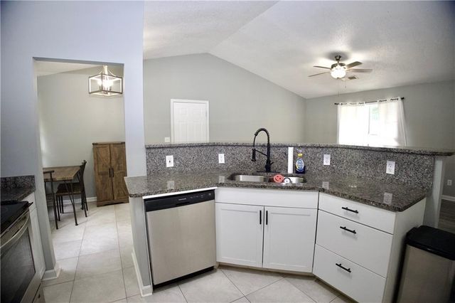 397 Thorn Thicket Drive, Rockmart, GA 30153
