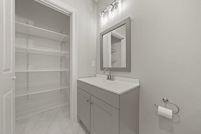 492 Cabot Street 1A, Beverly, MA 01915