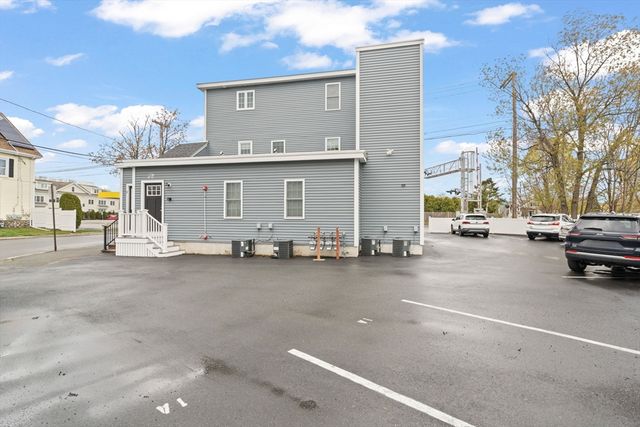 492 Cabot Street 1A, Beverly, MA 01915
