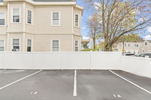 492 Cabot Street 1A, Beverly, MA 01915