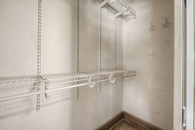 880 Bemis Road, Glen Ellyn, IL 60137