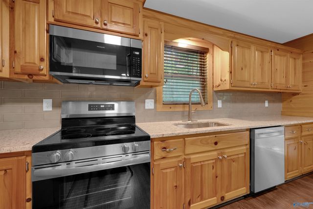 2361 County Road 166, Fort Payne, AL 35967