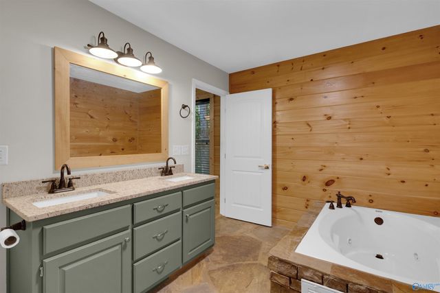 2361 County Road 166, Fort Payne, AL 35967