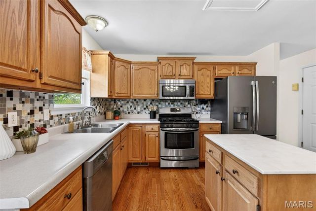 3445 Lynch Road, Pacific, MO 63069