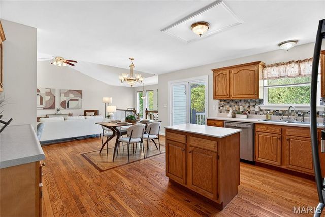 3445 Lynch Road, Pacific, MO 63069
