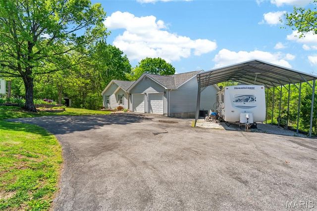 3445 Lynch Road, Pacific, MO 63069