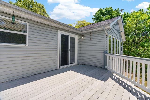 3445 Lynch Road, Pacific, MO 63069