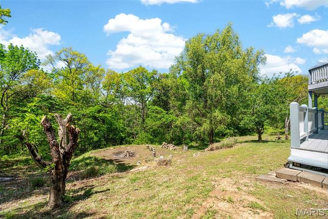 3445 Lynch Road, Pacific, MO 63069