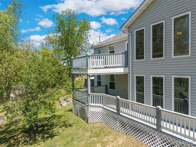 3445 Lynch Road, Pacific, MO 63069