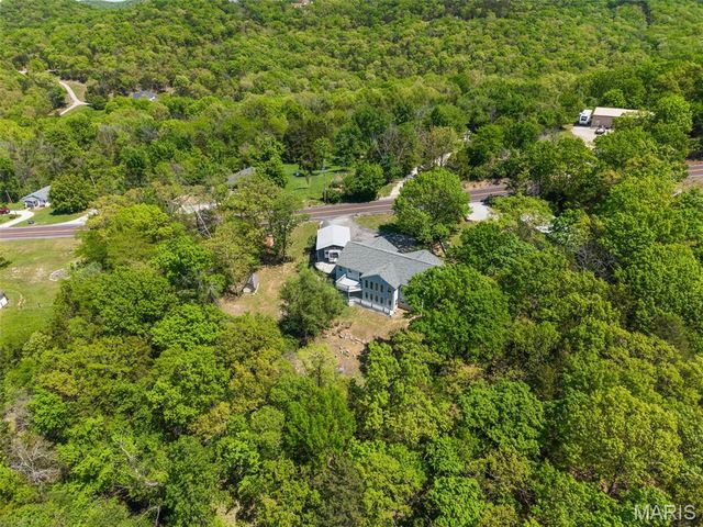 3445 Lynch Road, Pacific, MO 63069