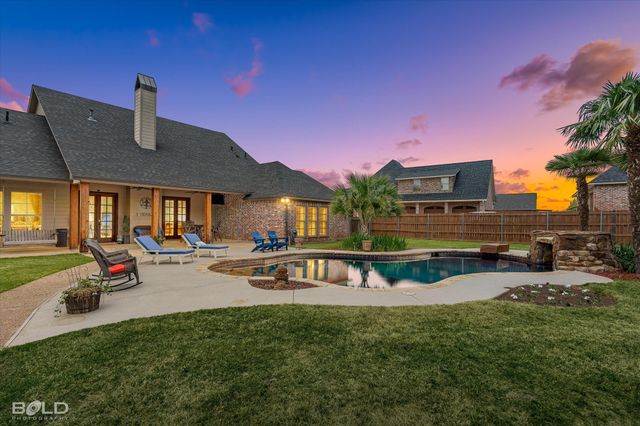 186 Hallmark Drive, Stonewall, LA 71078