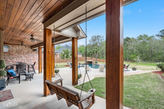 186 Hallmark Drive, Stonewall, LA 71078