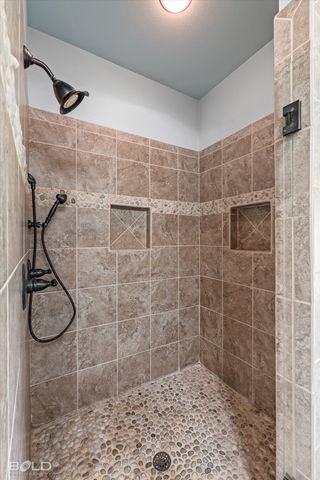 186 Hallmark Drive, Stonewall, LA 71078