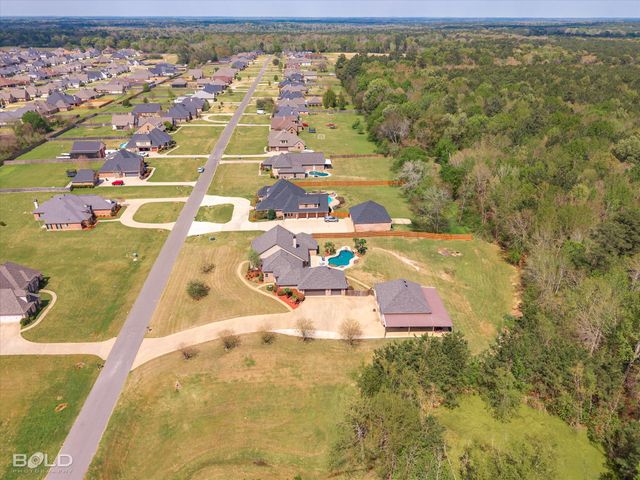 186 Hallmark Drive, Stonewall, LA 71078