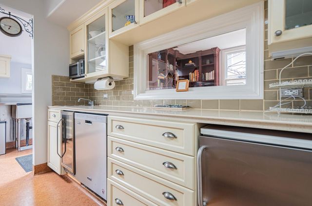 157 15th Street, Pacific Grove, CA 93950