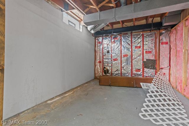 39234 Gloucester Street, Westland, MI 48186