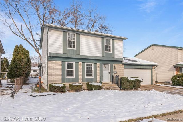 39234 Gloucester Street, Westland, MI 48186