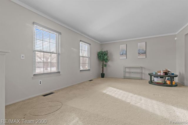 39234 Gloucester Street, Westland, MI 48186