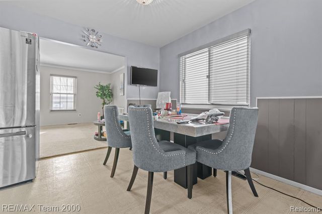 39234 Gloucester Street, Westland, MI 48186