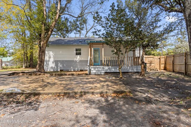 311 W Old Pass Road, Long Beach, MS 39560
