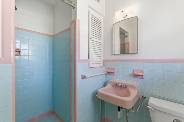 547 McMurray Dr, Nashville, TN 37211