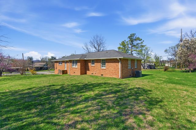 547 McMurray Dr, Nashville, TN 37211